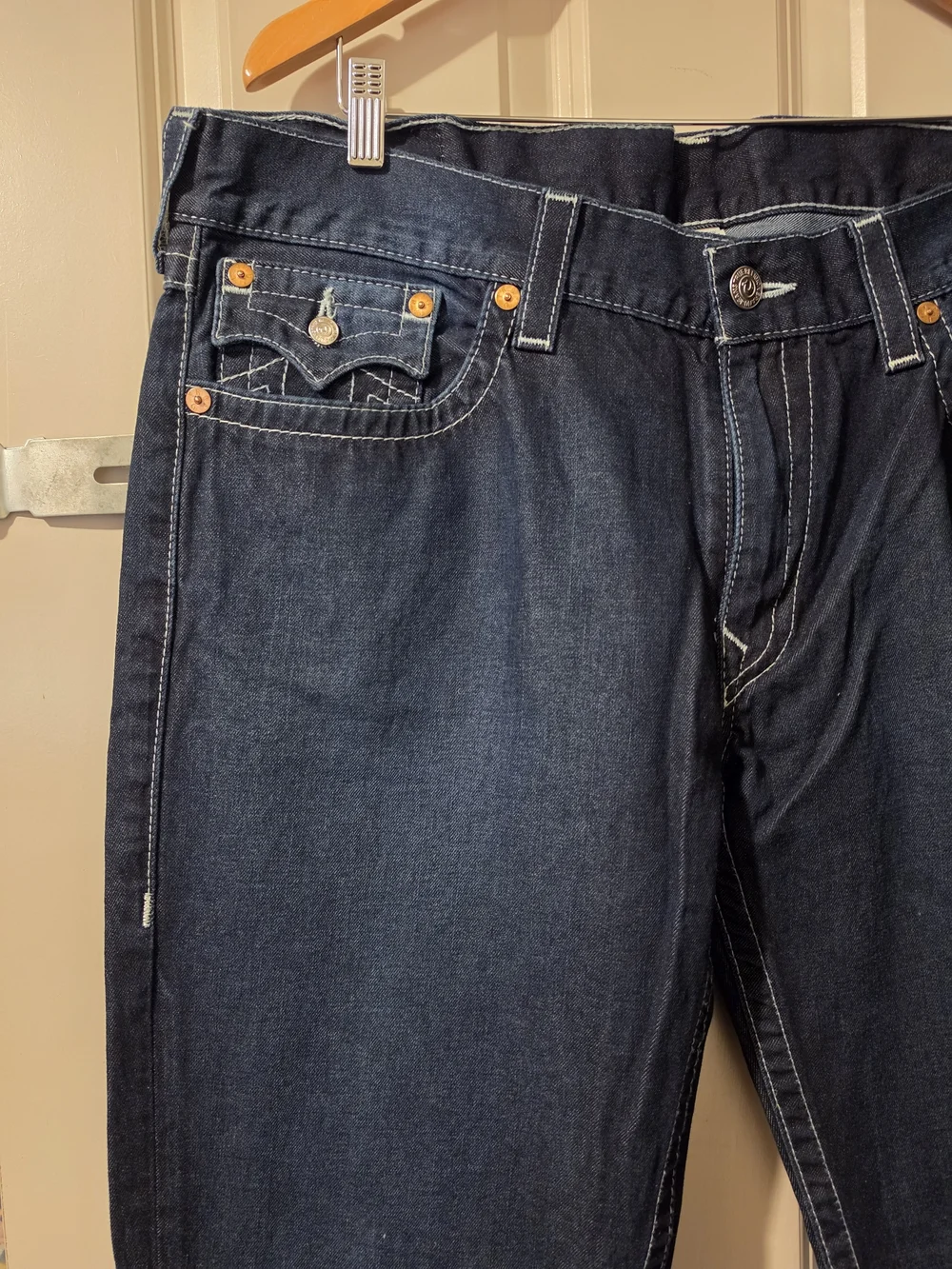 True Religion Men’s Dark Blue Bootcut Jeans with Contrast Stitching